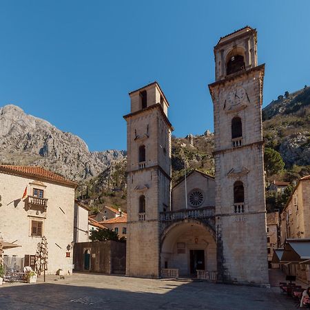 Old Town St Tryphon Apartment Котор Экстерьер фото