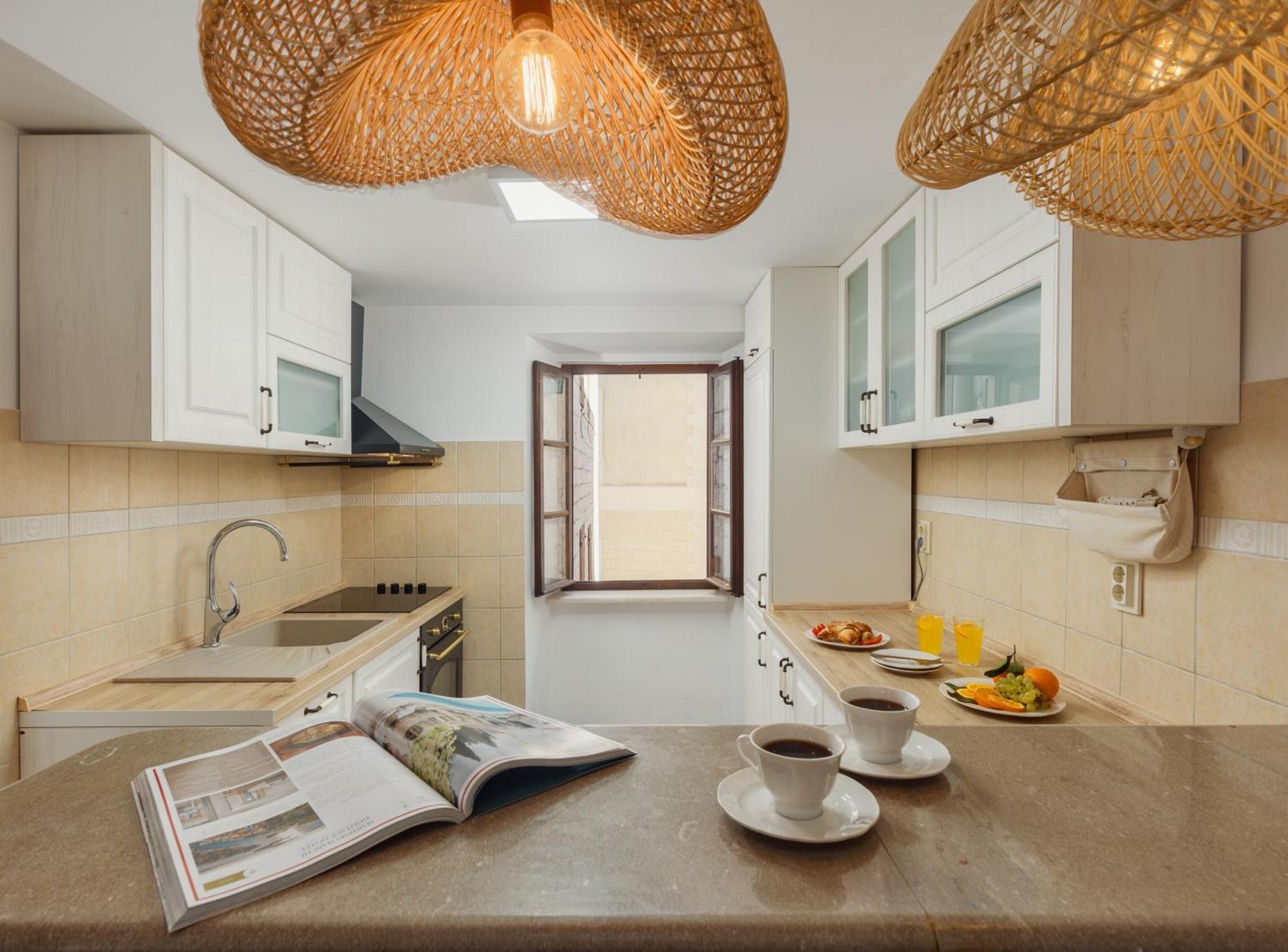 Old Town St Tryphon Apartment Котор Экстерьер фото