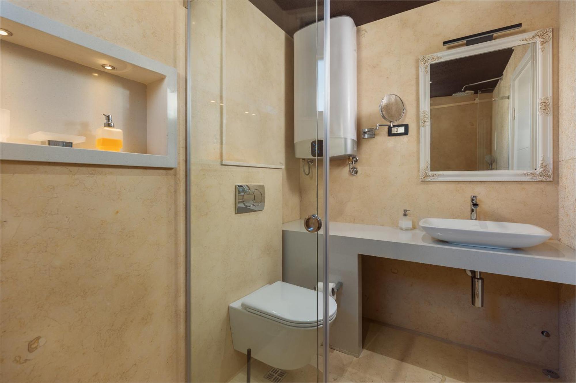 Old Town St Tryphon Apartment Котор Экстерьер фото